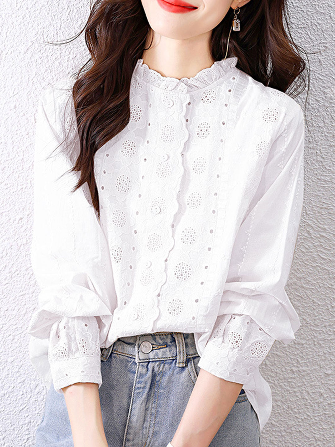Kylie Retro Lace Collar Embroidery Top