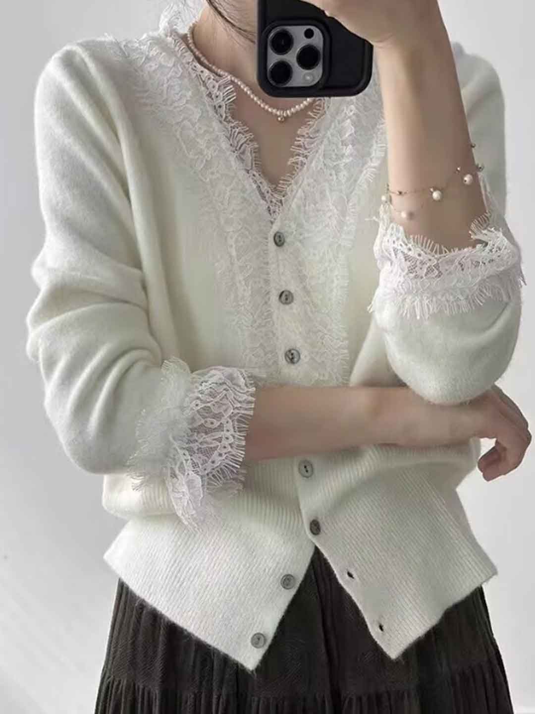 Trinity Slim V-Neck Lace Knitted Cardigan