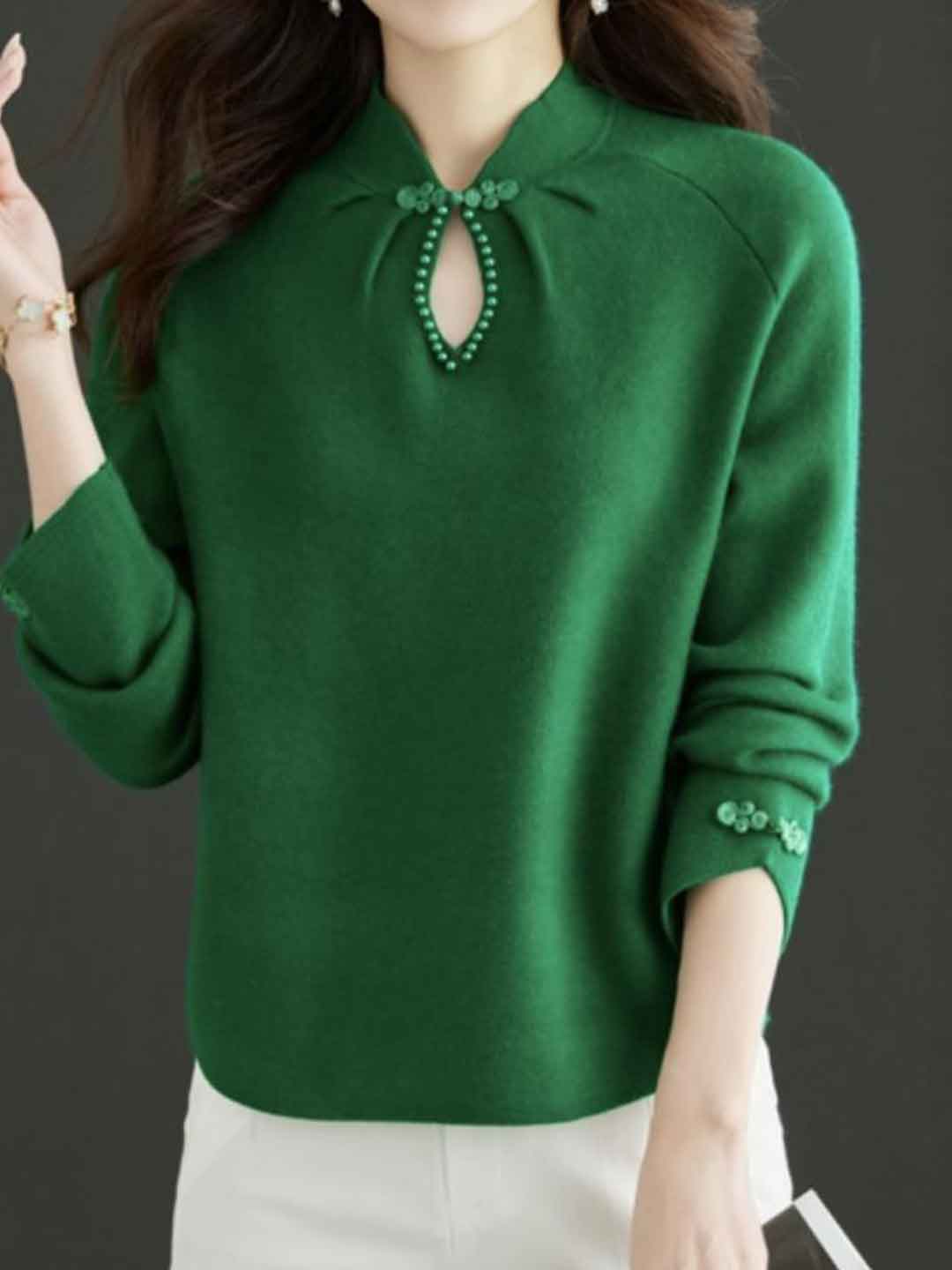 Abigail Loose Knot Buttons Solid Color Knitted Top