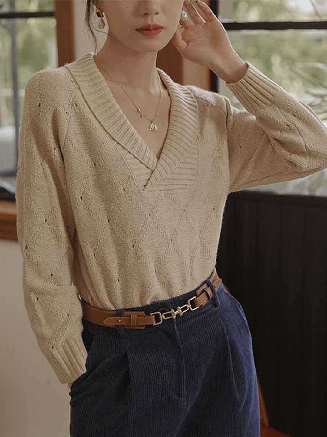 Ava Retro V-Neck Lapel Diamond Pullover Knitted Sweater
