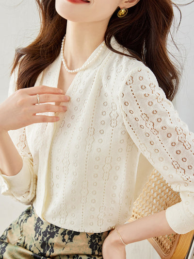 Mya Retro V-Neck Lantern Sleeve Solid Color Blouse