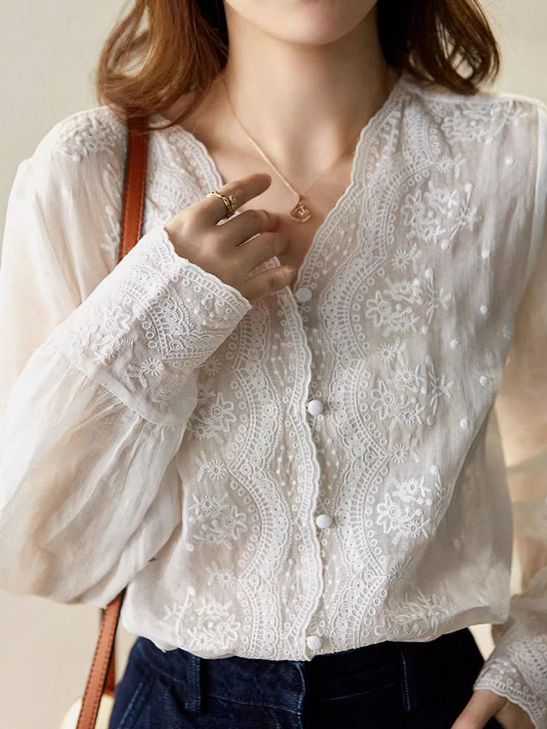 Abigail Vacation V-Neck Solid Color Embroidered Top