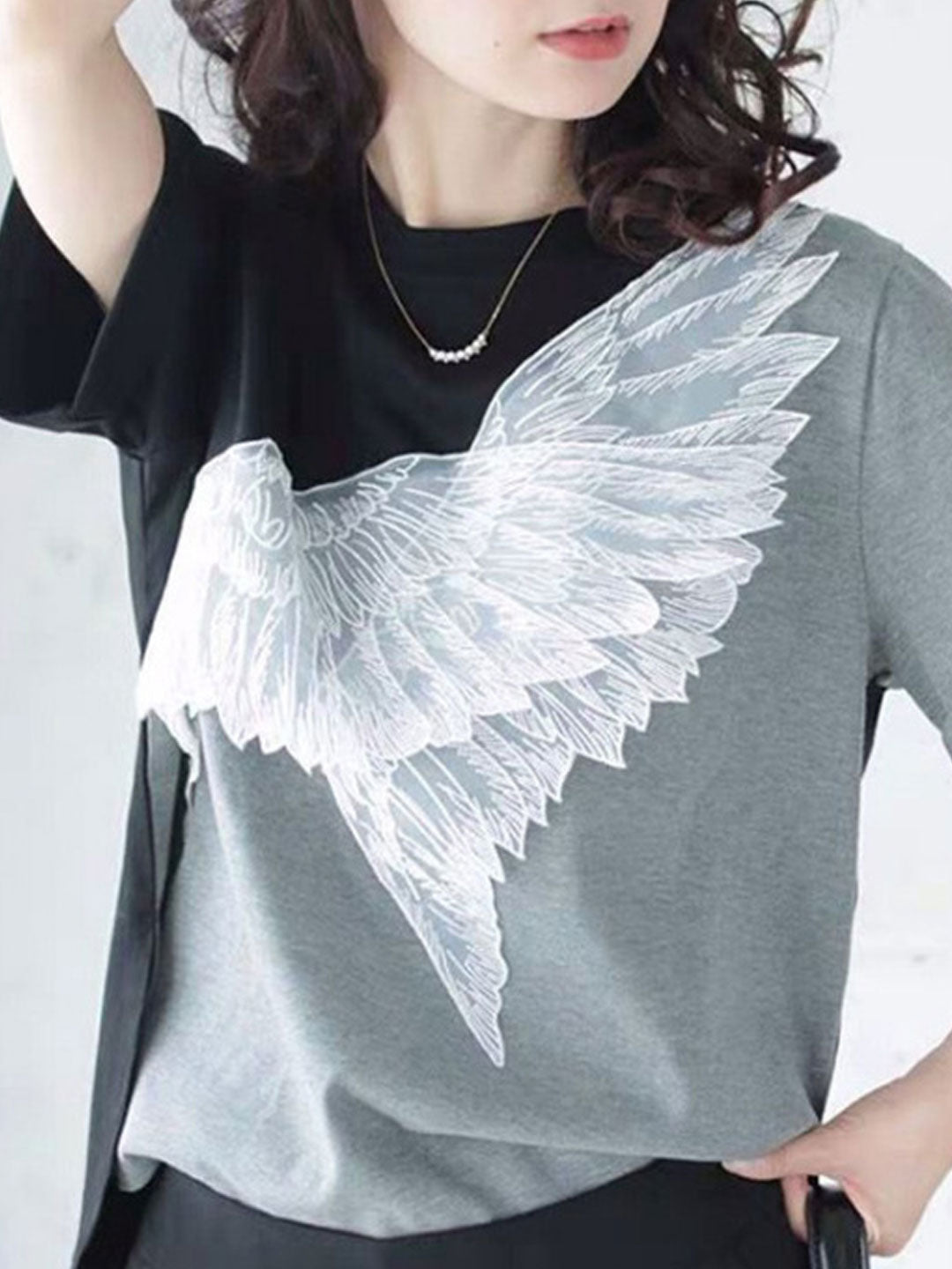 Kayla Individual Crew Neck Splicing Feather Top