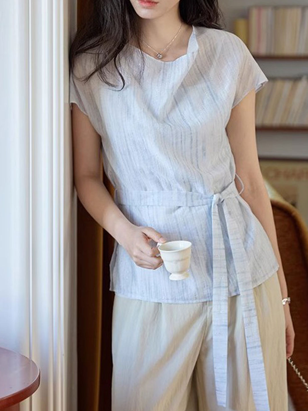 Audrey Retro Swing Collar Printed Tie Waist Top