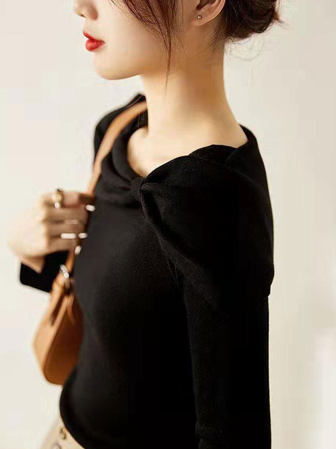 Brianna Off-Neck Bow Knitted Sweater-Black