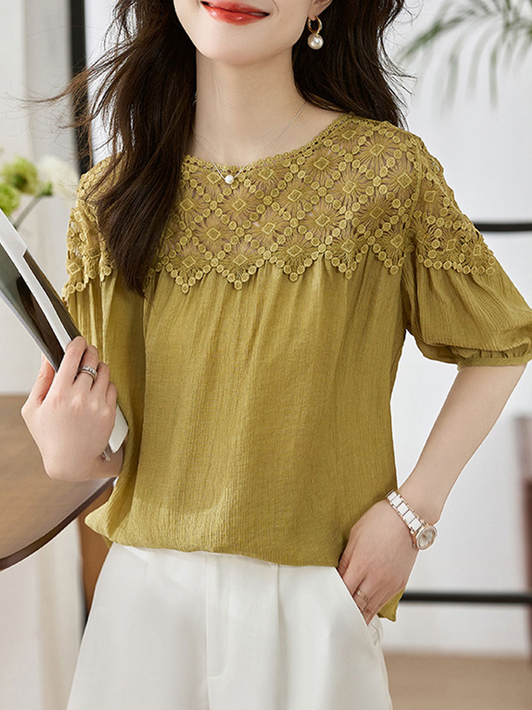 Sophie Loose Chiffon Lace Blouse-Apricot