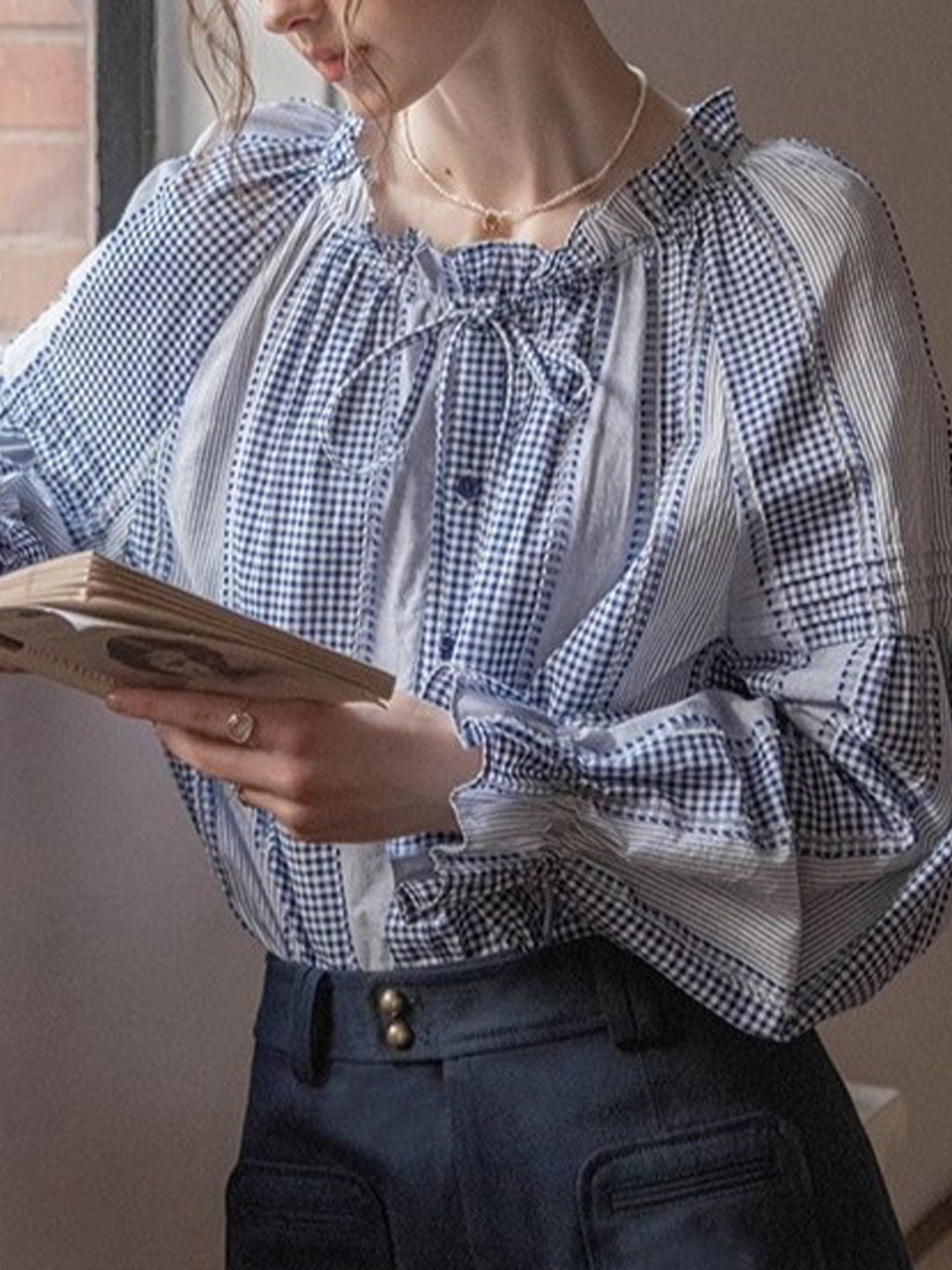 Isabella Retro Ruffled Collar Lantern Sleeve Top