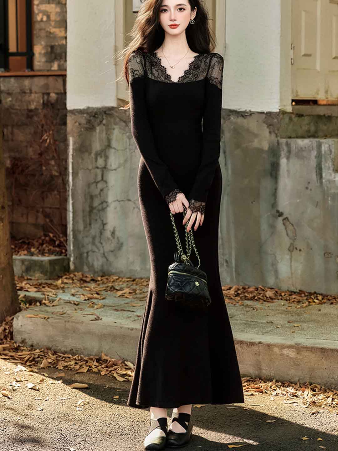 Ella Elegant V-neck Lace Knitted Dress