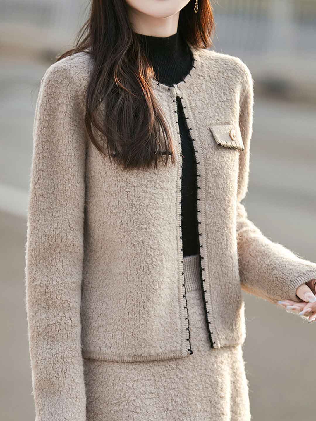 Aaliyah Elegant Crew Neck Tweed Knitted Coat