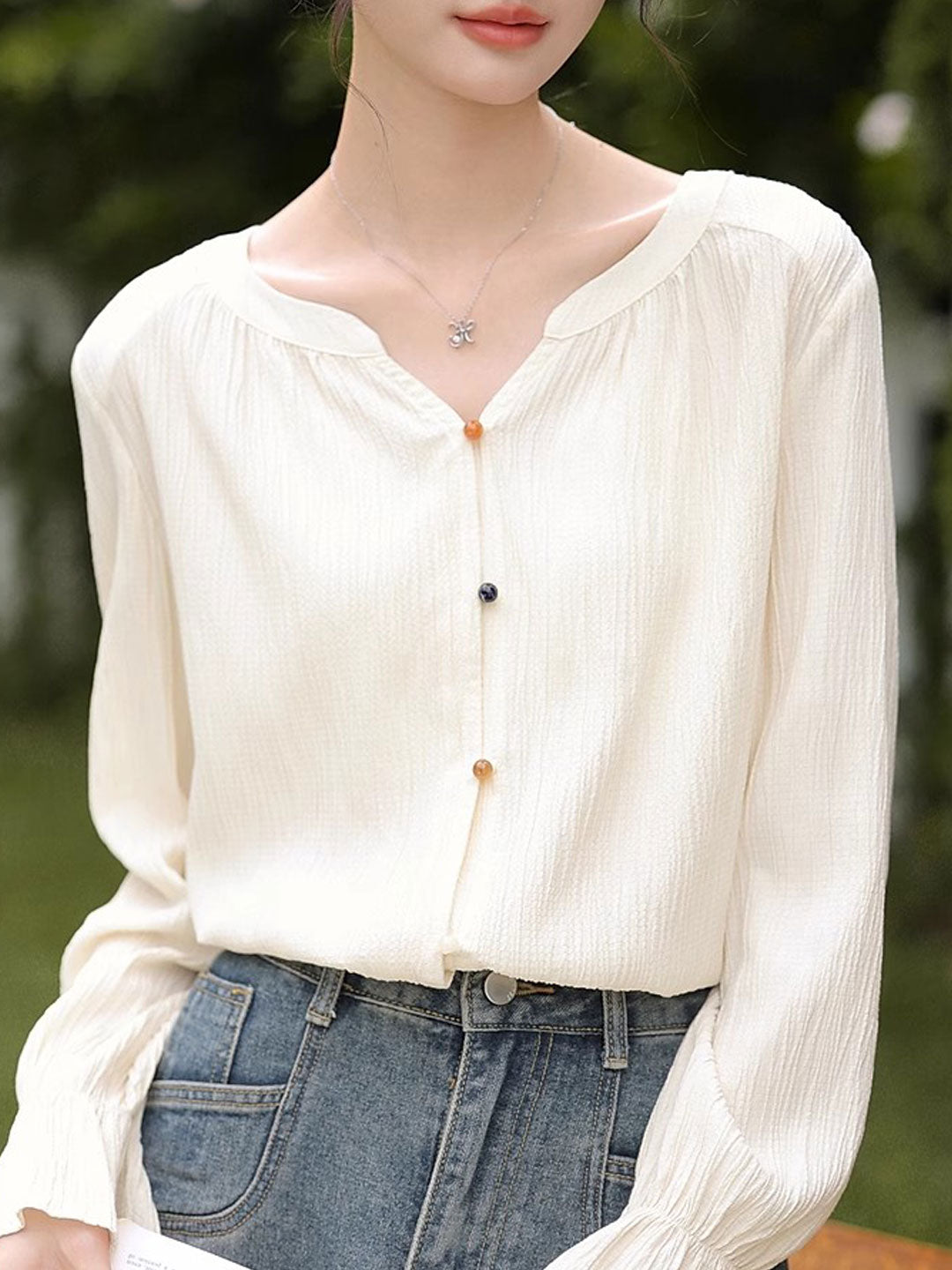 Olivia Loose V-Neck Lantern Sleeve Pleated Textured Top