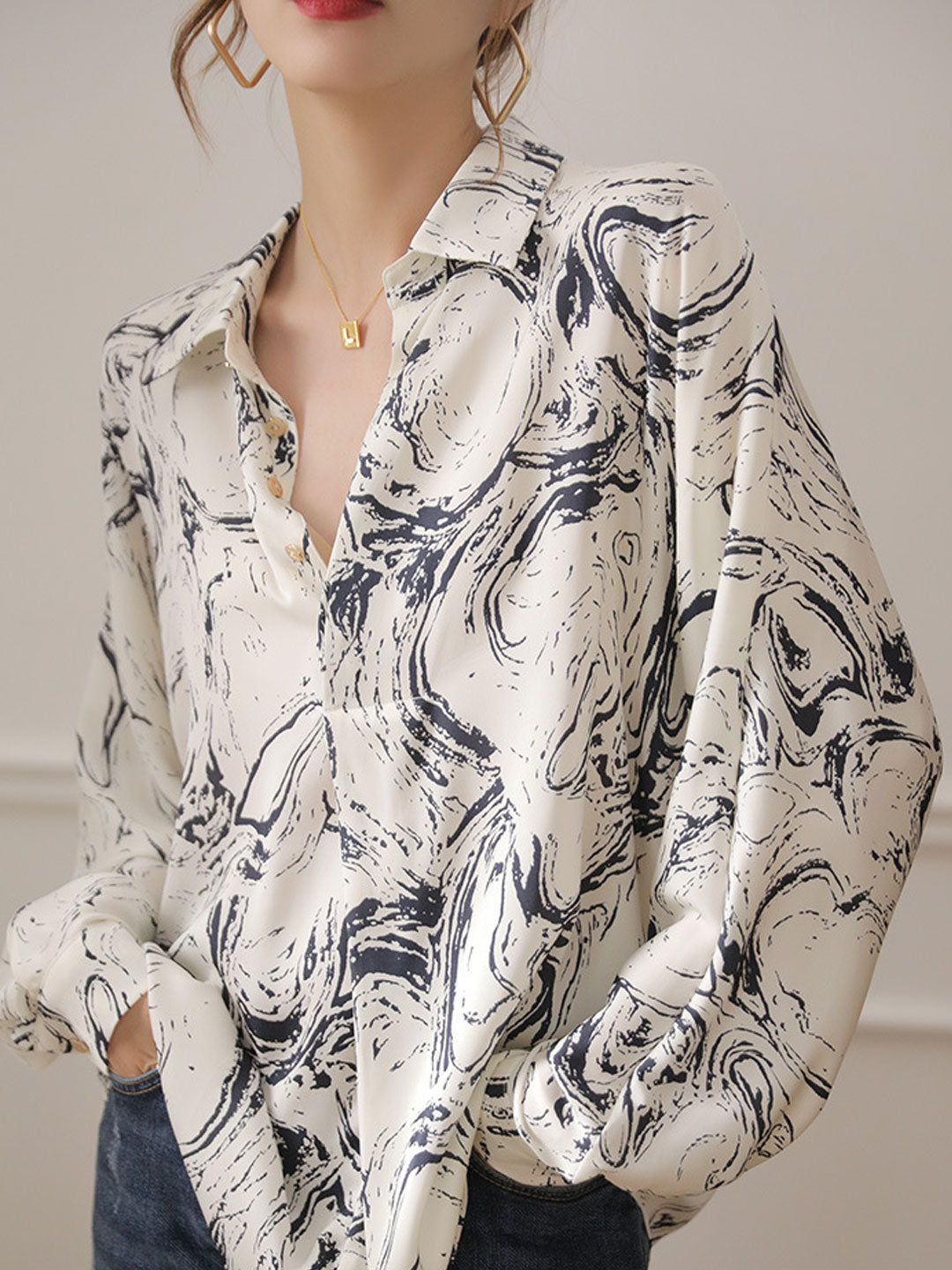 Valeria Classic Lapel Printed Shirt