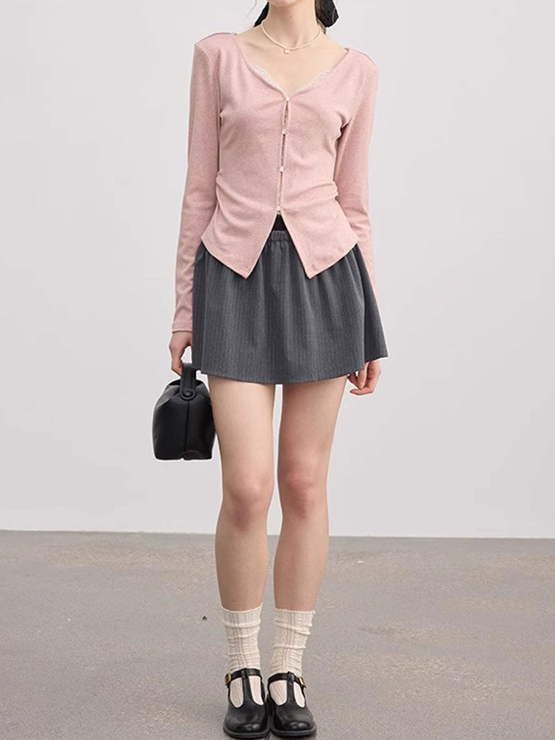 Chloe Slim V-Neck Solid Color Lace Top