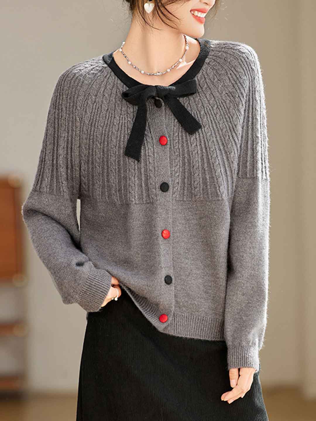 Abigail Loose Crew Neck Color-Blocked Bow Knitted Cardigan