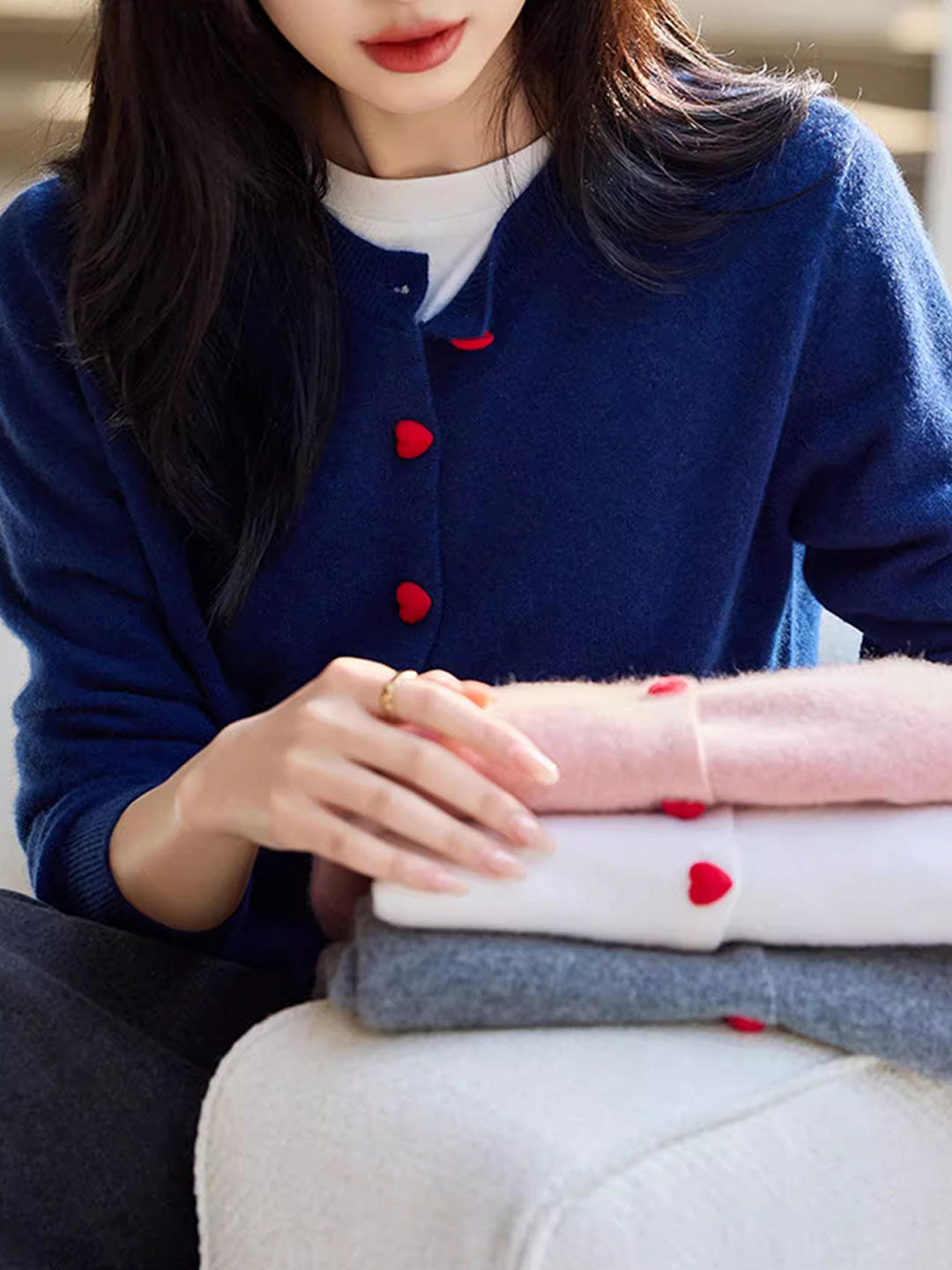 Raya Elegant Crew Neck Heart Button Knitted Cardigan-Pink