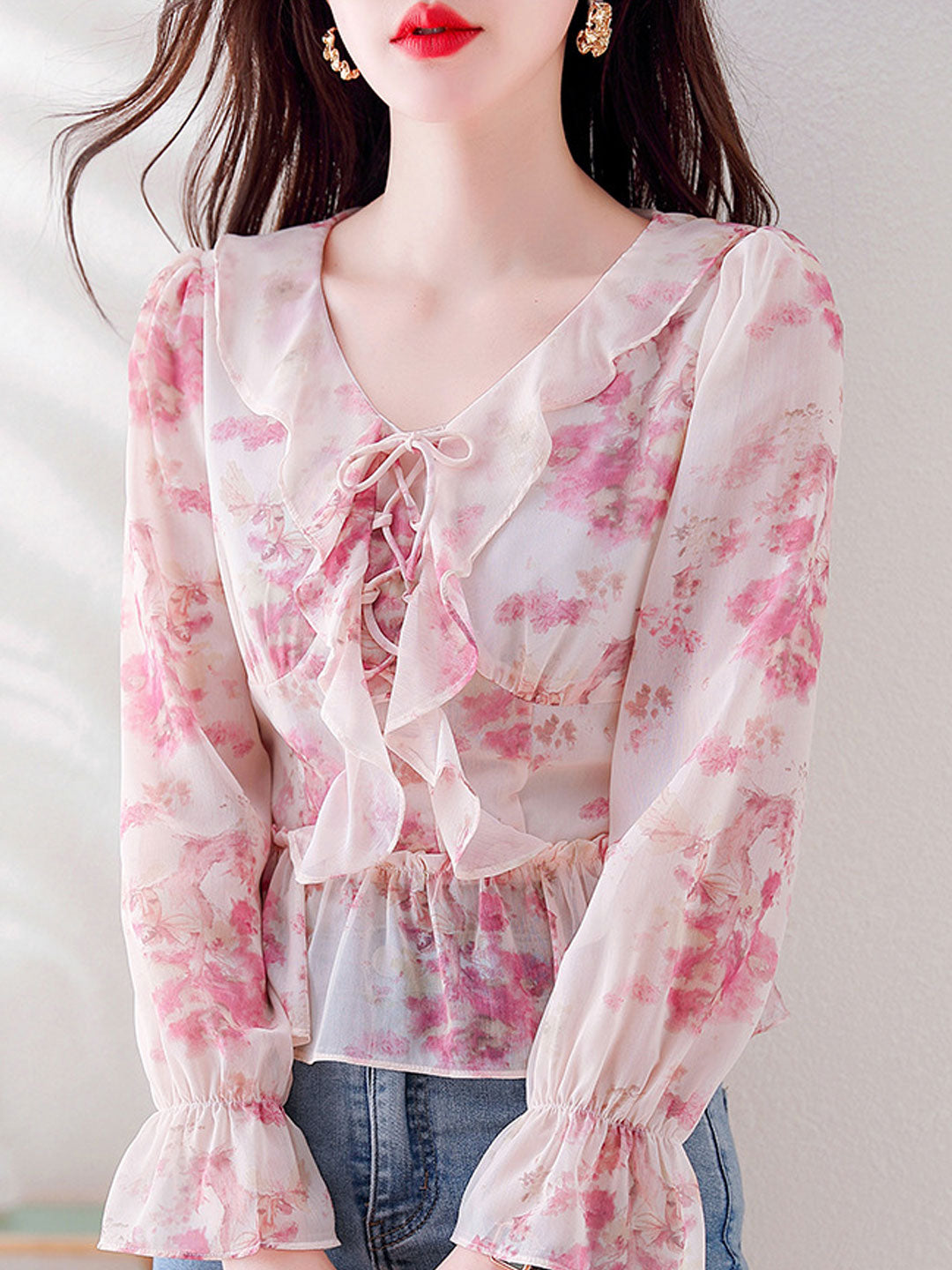 Madeline Casual V-Neck Auricular Floral Top