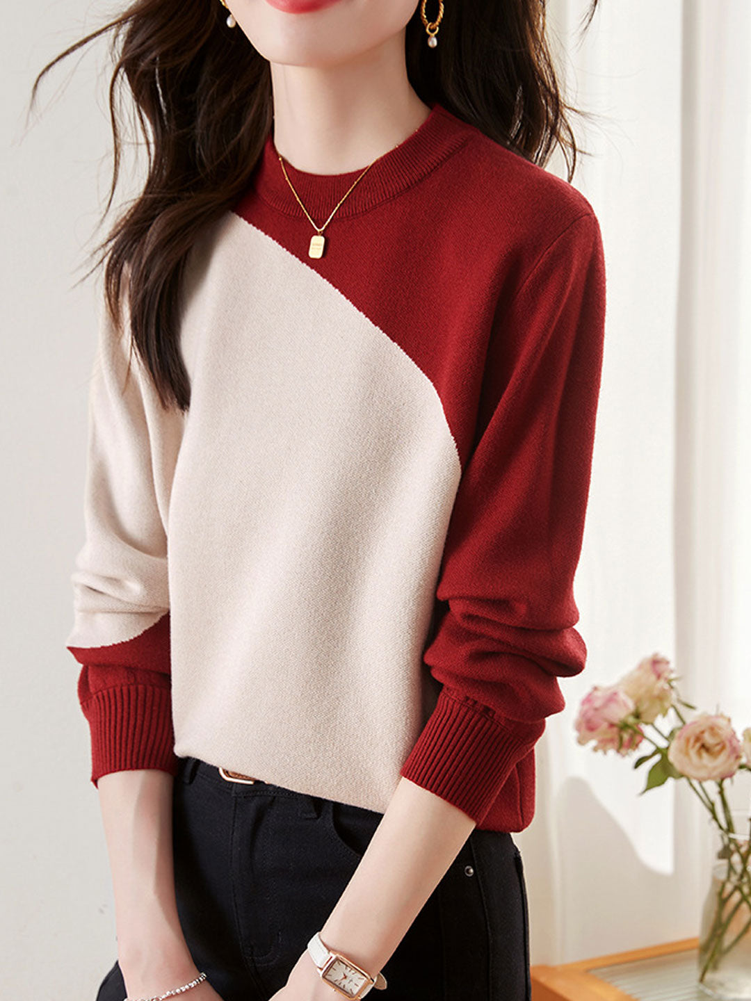 Olivia Classic Crew Neck Contrast Knitted Sweater