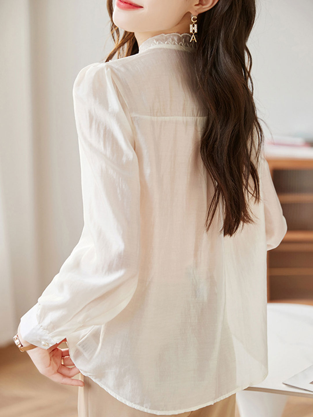 Emma Classic Embroidered Auricular Shirt