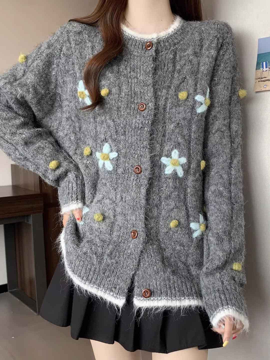 Sarah Classic Crew Neck Floral Crochet Knitted Sweater