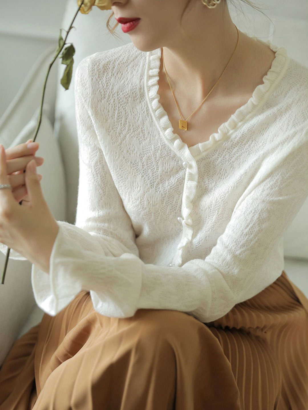 Ashley Retro V-Neck Auricular Flare Sleeve Knitted Top-White