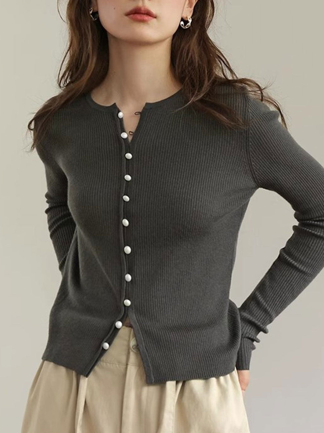 Emma Classic Crew Neck Solid Color Knitted Cardigan