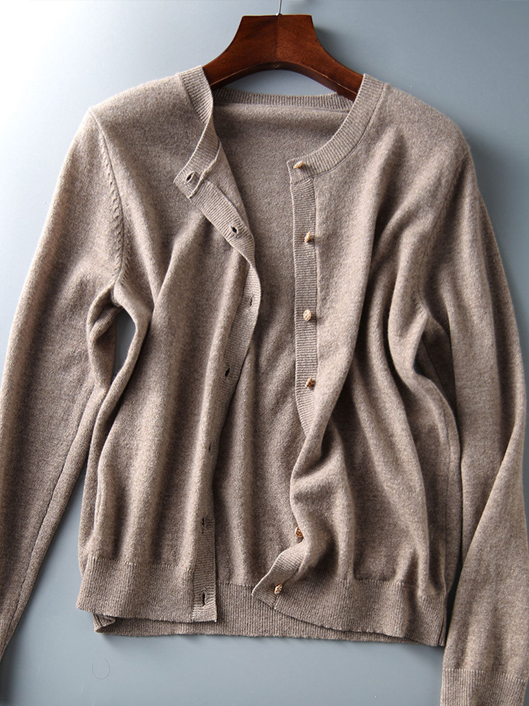 Sophia Classic Crew Neck Solid Color Knitted Cardigan