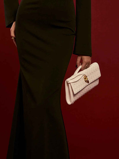 Baguette Shoulder Messenger Woven Bag