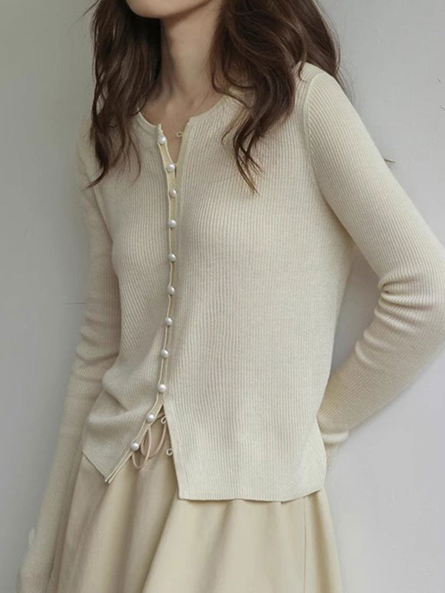 Emma Classic Crew Neck Solid Color Knitted Cardigan