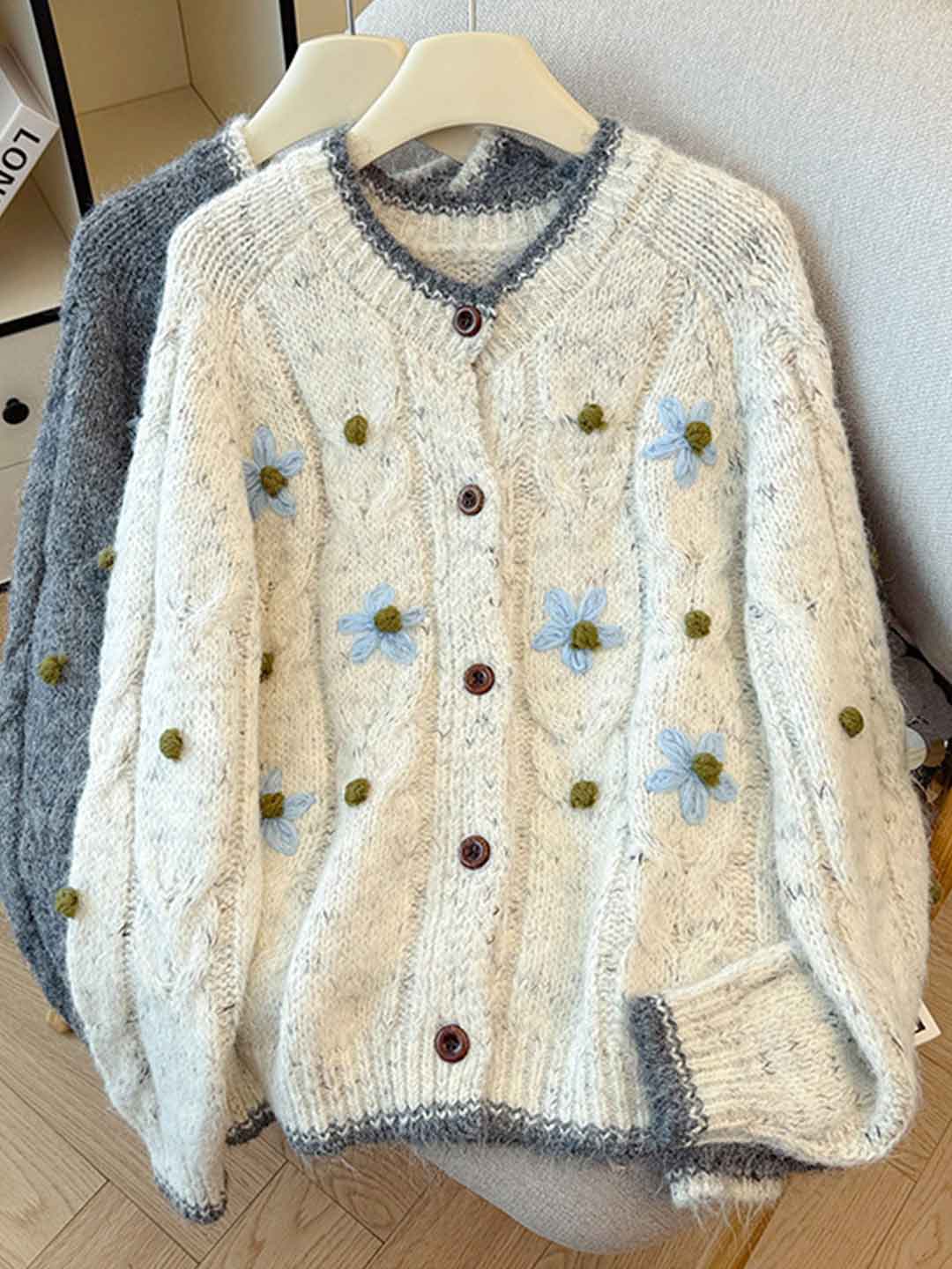 Sarah Classic Crew Neck Floral Crochet Knitted Sweater