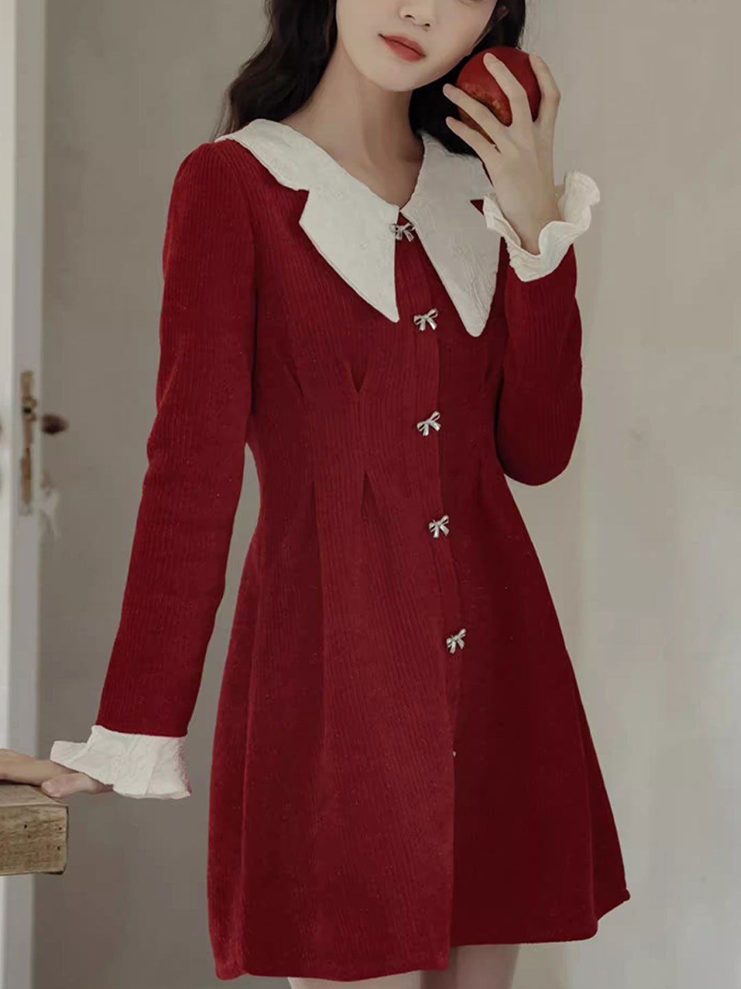 Sarah Classic Doll Collar Contrasting Color Dress