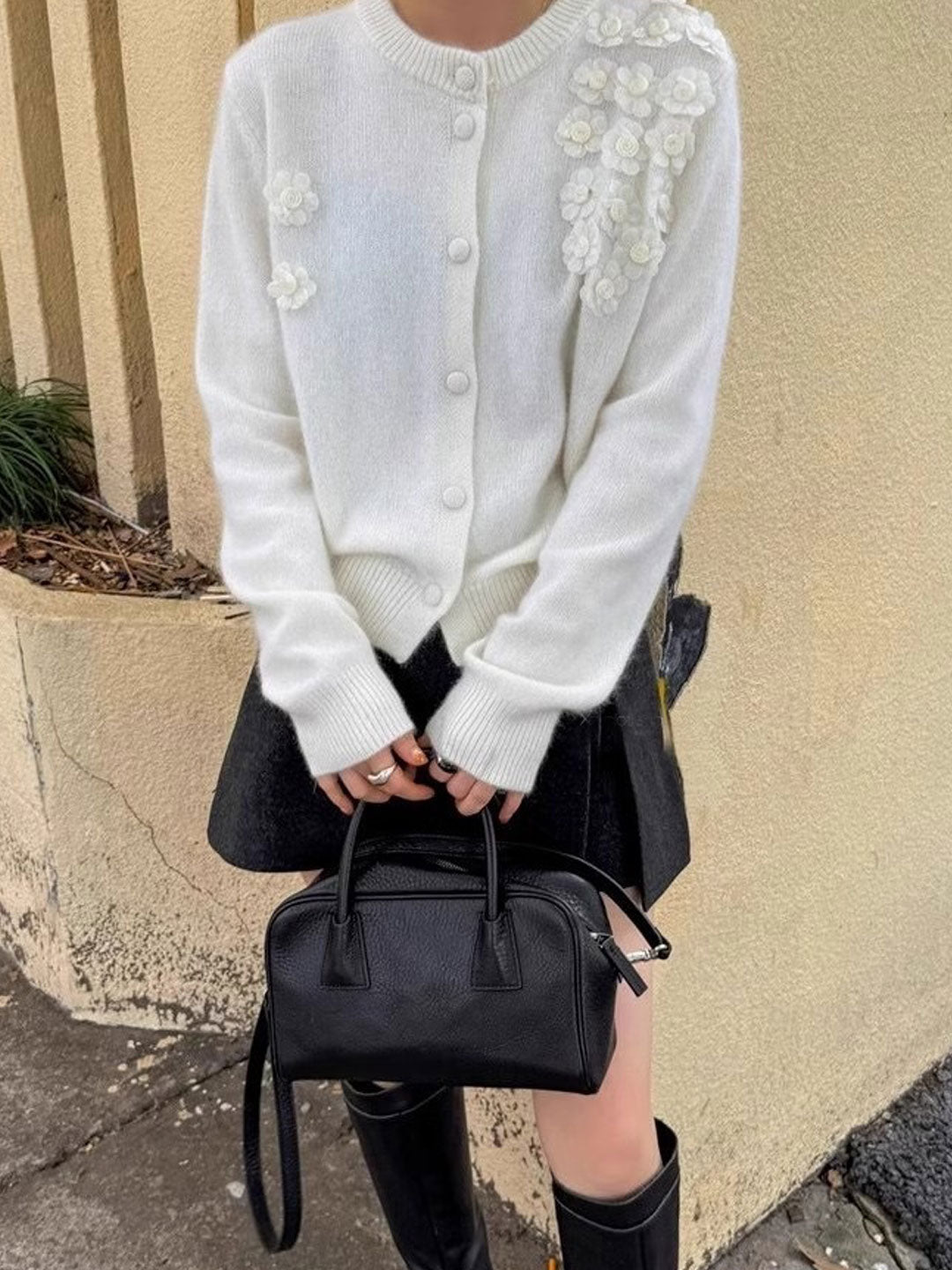 Aubrey Classic Crew Neck Flower Knitted Cardigan