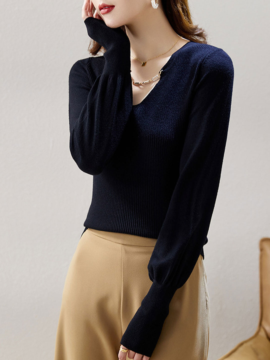 Emily Classic V-Neck Knitted Top