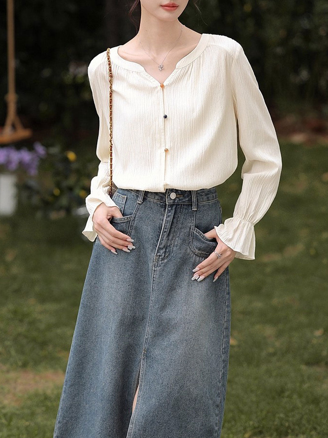 Olivia Loose V-Neck Lantern Sleeve Pleated Textured Top