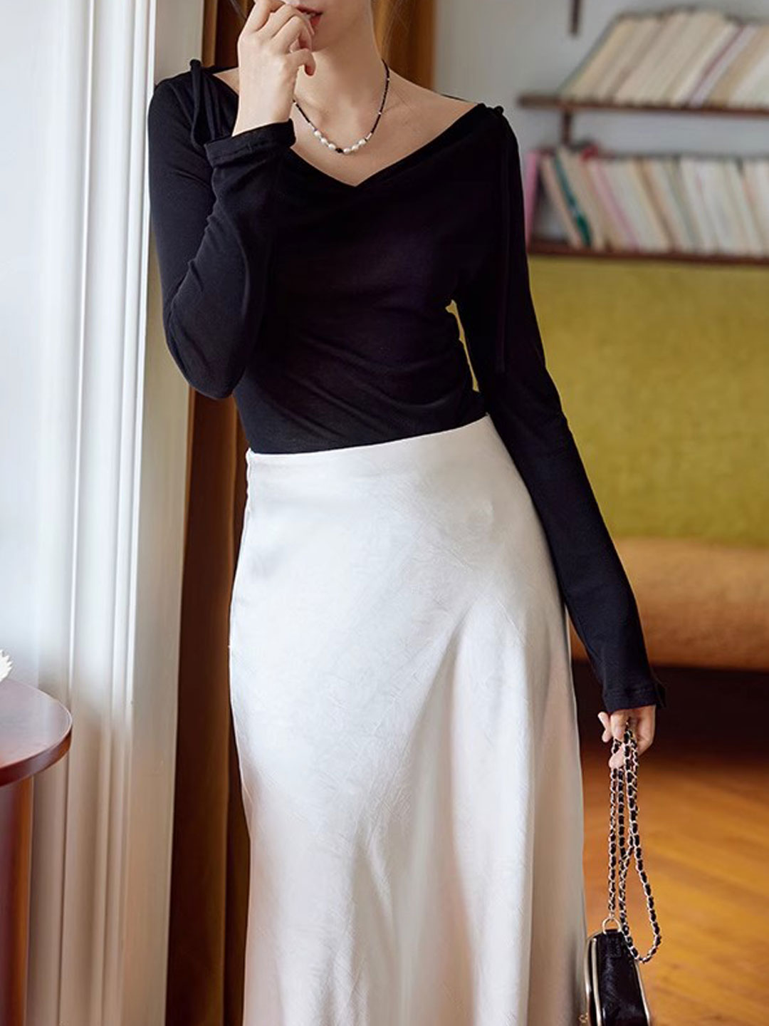 Sydney Slim Swing Collar Off-Shoulder Tie Top