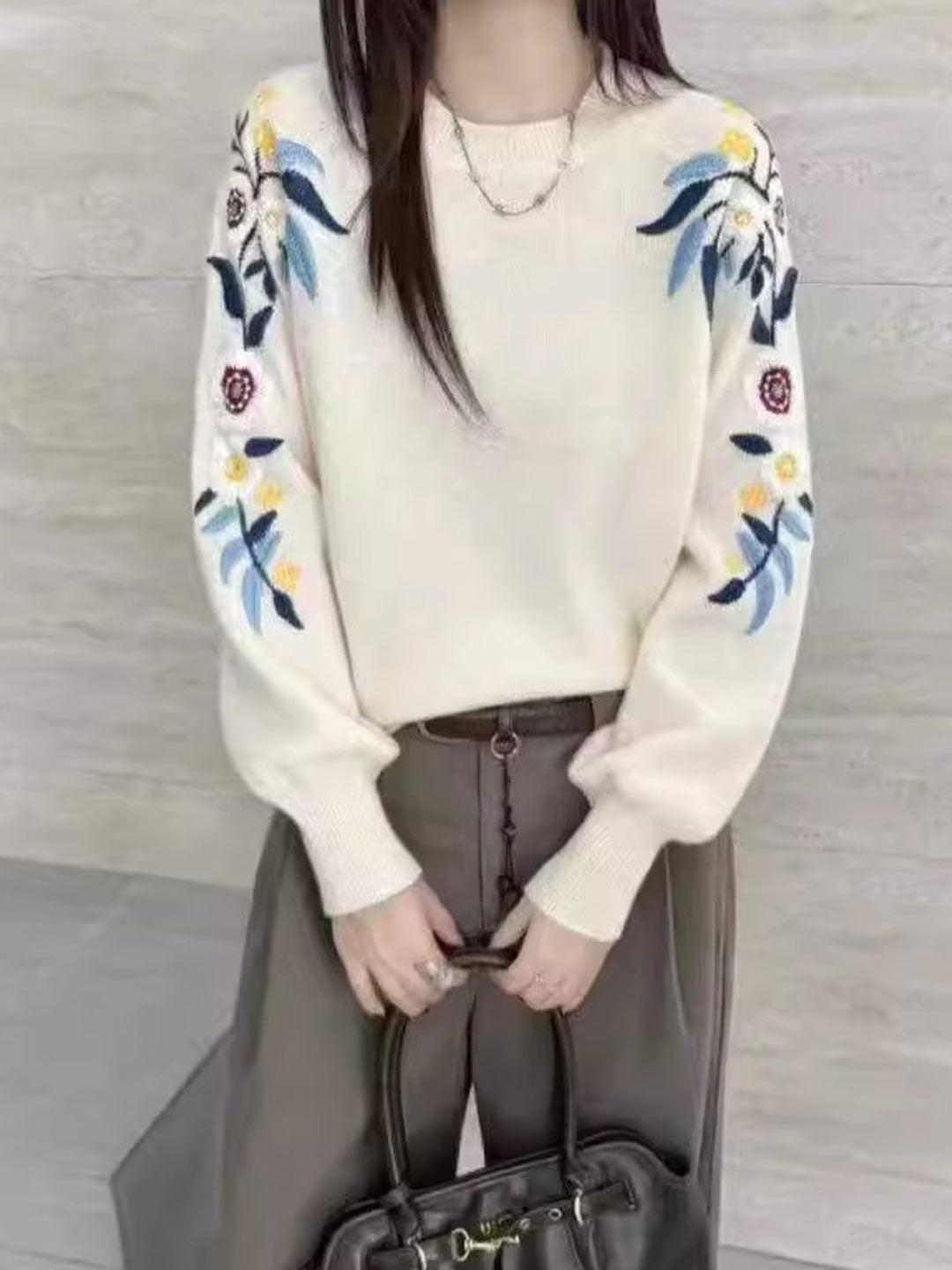 Andrea Casual Crew Neck Flower Embroidered Knitted Sweater