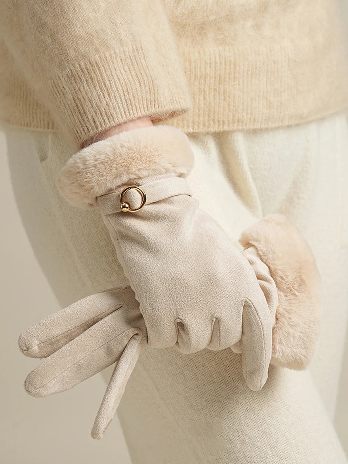 Suede Effect Fur Gloves