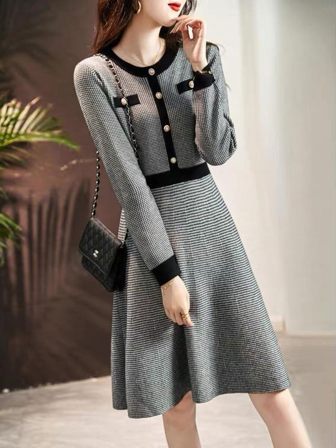 Sarah Elegant Style Round Neck Knitted Dress