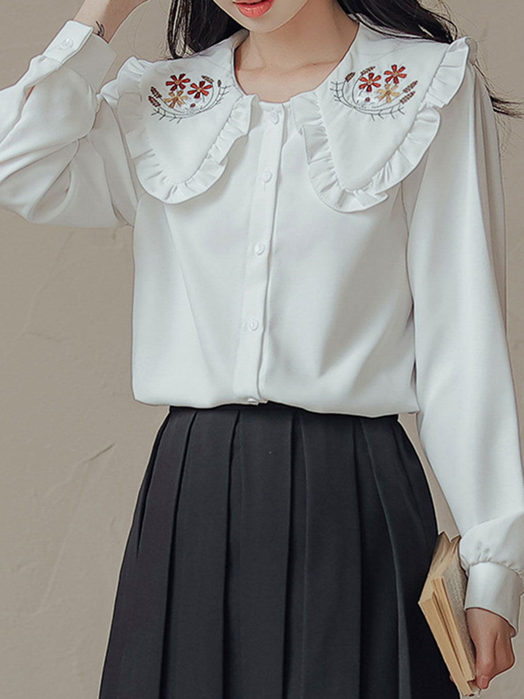 Candice Vintage Style Doll Collar Embroidered Shirt