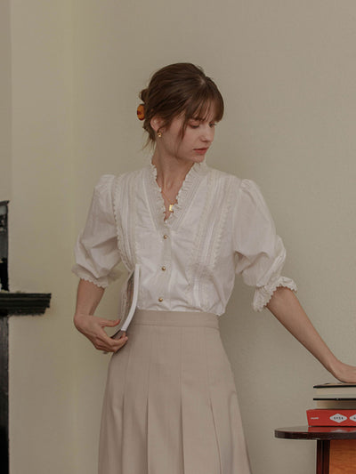 V-neck Loose Lantern Sleeve Lace Blouse