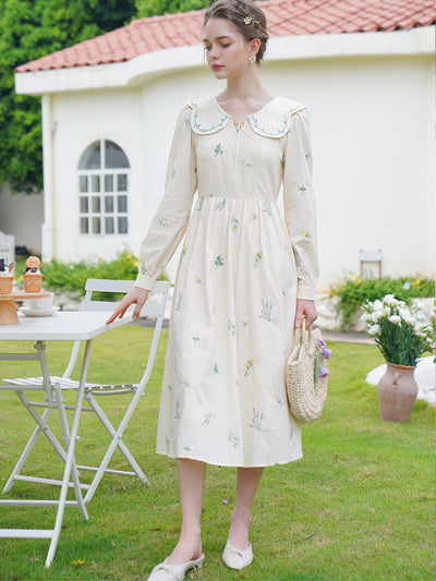 Bernice Vintage Style Petal Collar Embroidered Dress