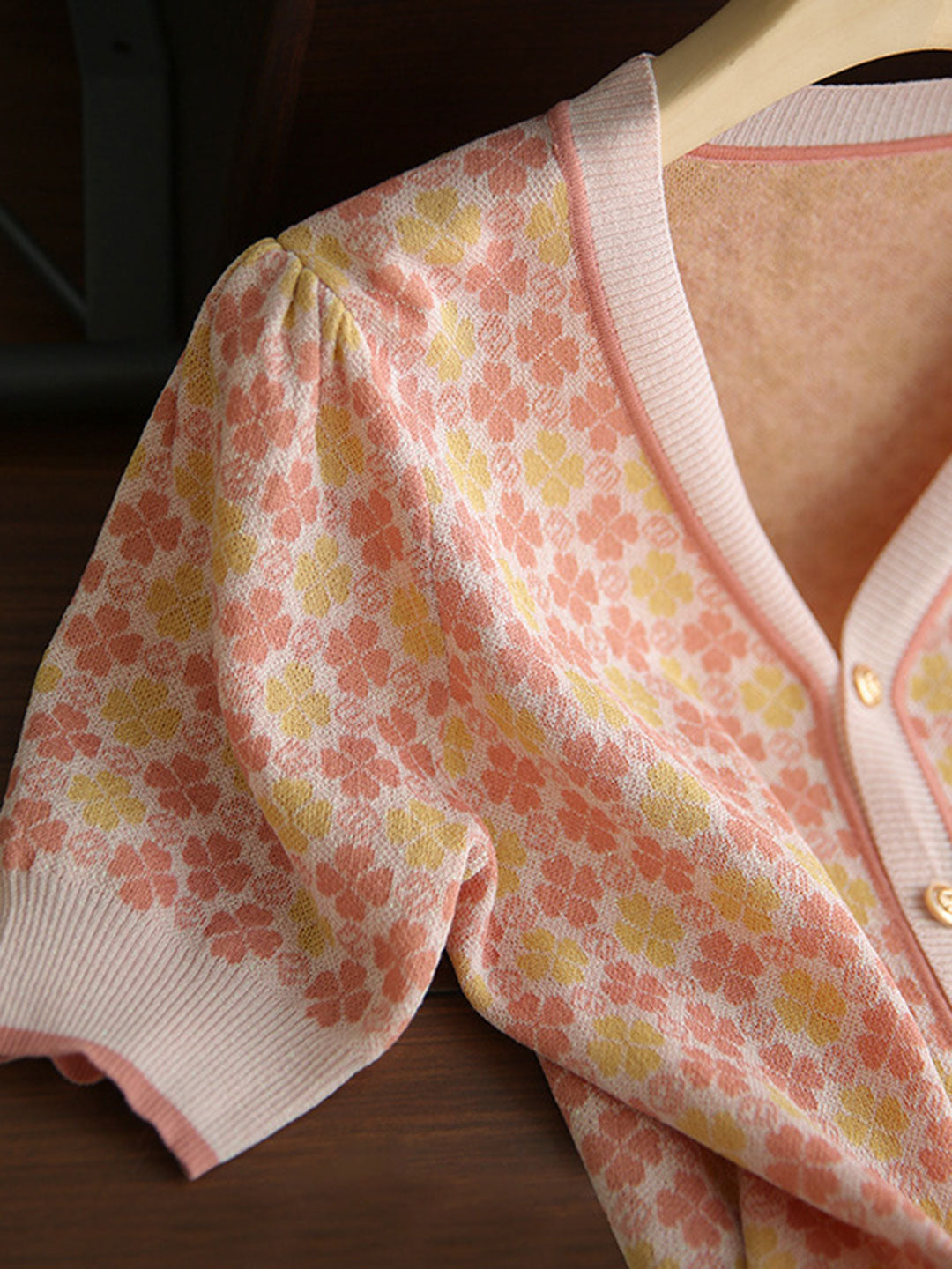 Trinity Classic V-neck Knitted Cardigan-Pink