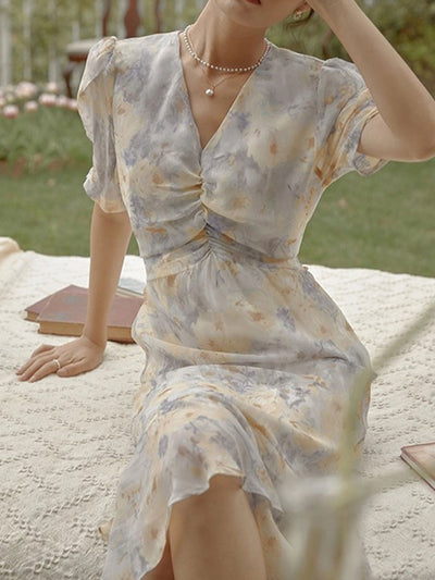 Eva Retro V-Neck Printed Floral Dress