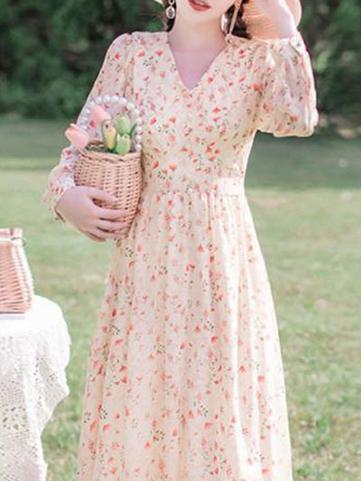 Claire Retro V-Neck Printed Floral Dress