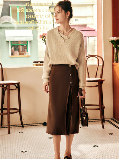 Zoe Retro Style V-Neck Sweater