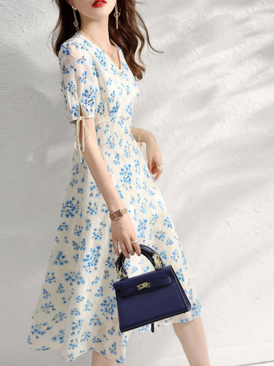 Valeria Elegant V-neck Floral Dress